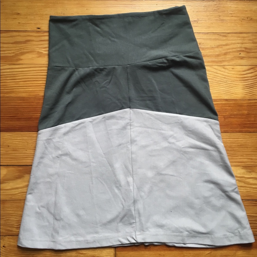 Color block skirt, size small